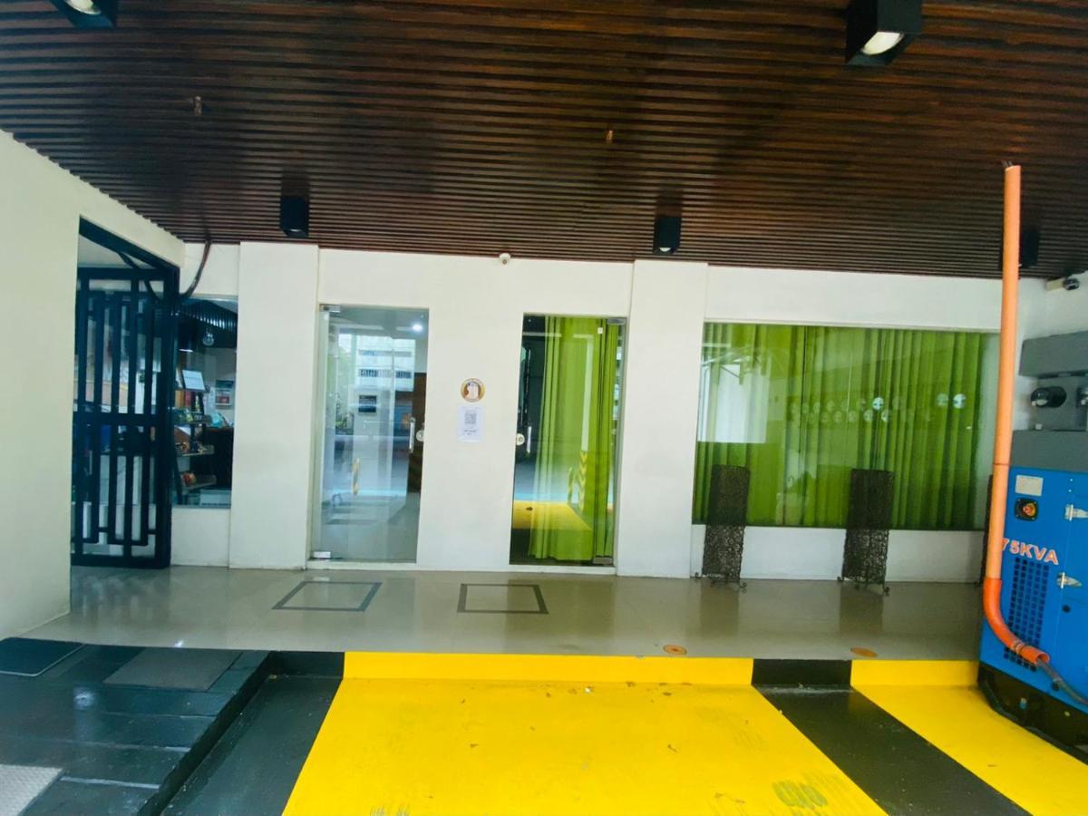 Happy Homes Manila Exterior photo