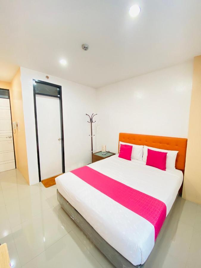 Happy Homes Manila Exterior photo