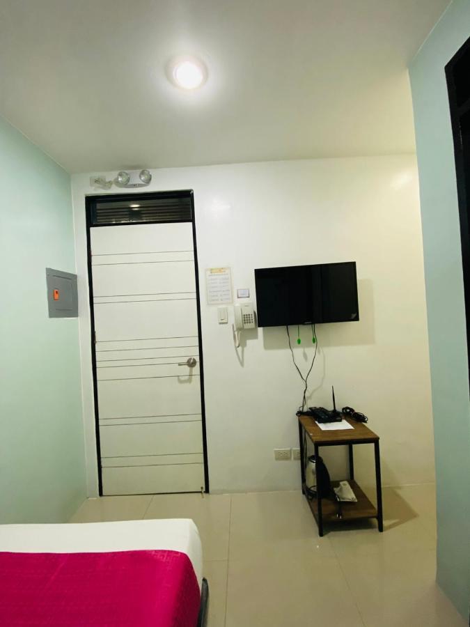 Happy Homes Manila Exterior photo